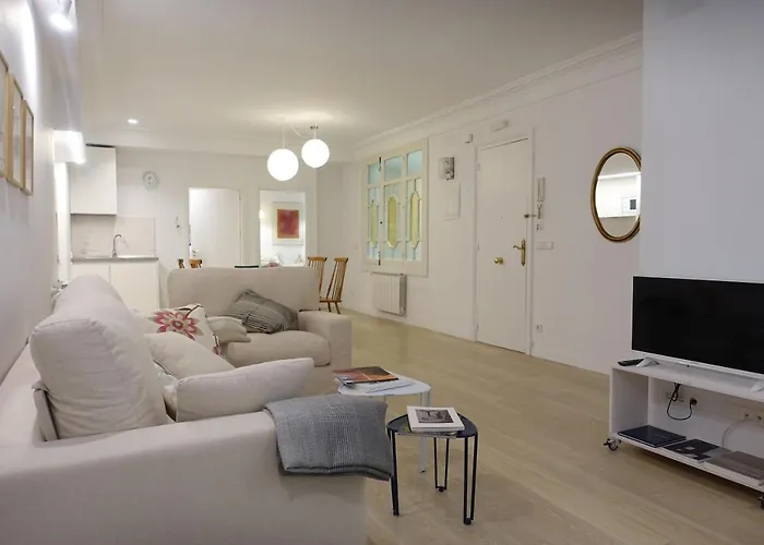 Arch. * San Sebastian